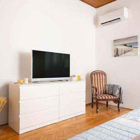 Apartment Neva سبليت المظهر الخارجي الصورة